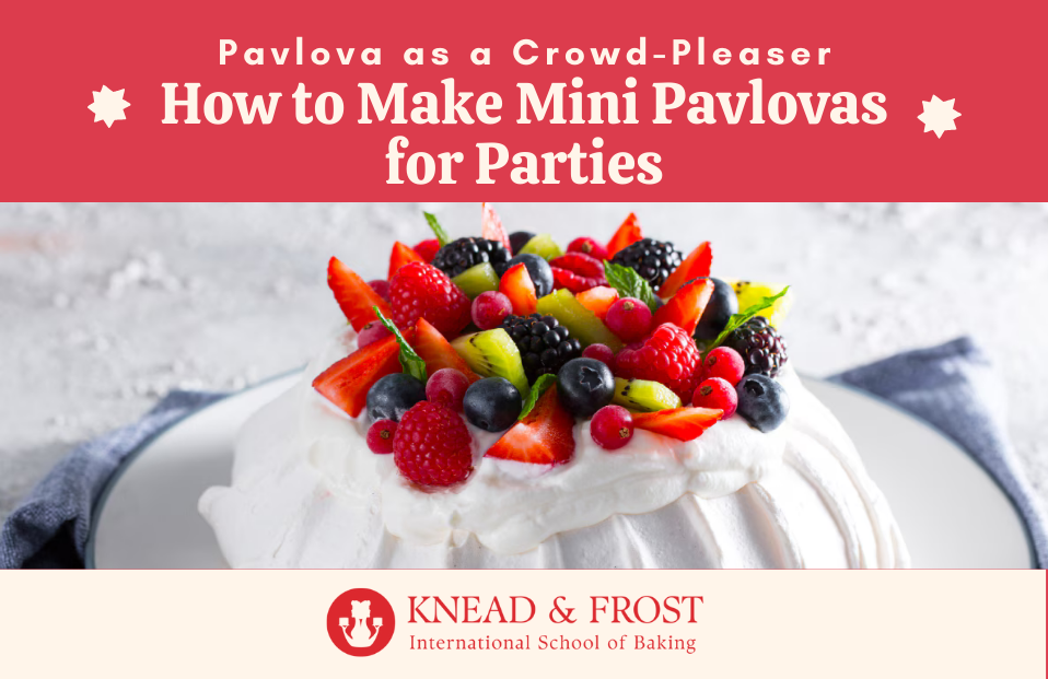 Pavlova as a Crowd-Pleaser: How to Make Mini Pavlovas for Parties